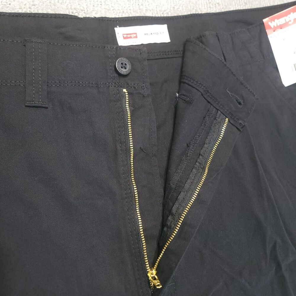 Wrangler Five Star Heritage Relaxed Fit Cargo Shorts Mens 48x10 Black Stretch - Picture 5 of 11